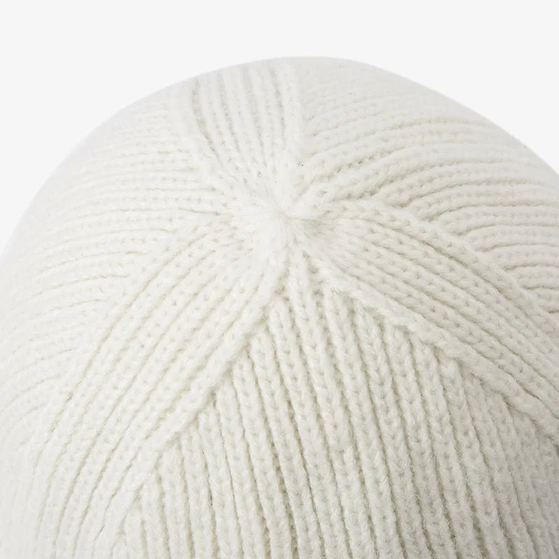 Bonnet Tricoté Femme Semir – Colorblock, Broderie & Laine Douce Hiver 2025 - Smiles shop