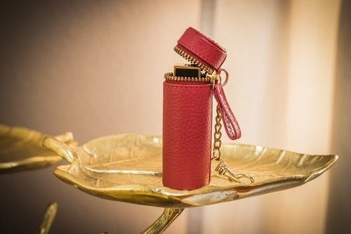 Étui Rouge à Lèvres en Cuir Véritable – Fixable sur Sac, Compact & Chic - Smiles shop