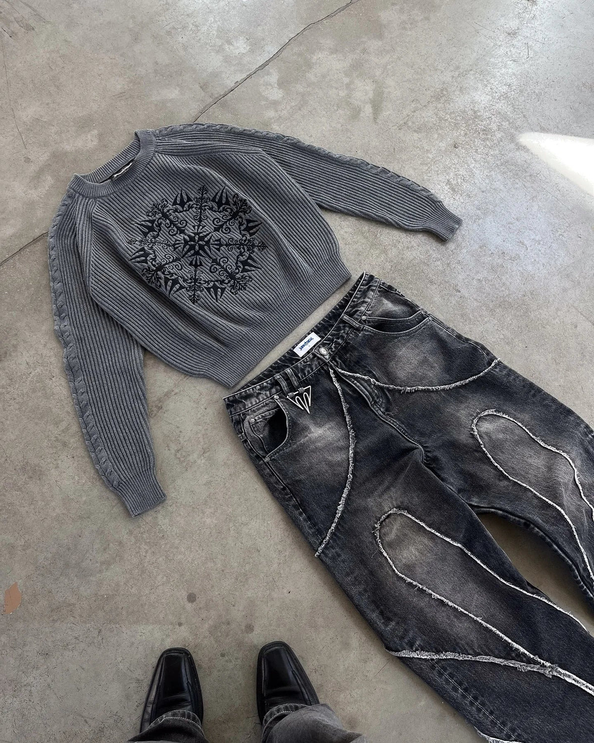 Jean Baggy Gothic Y2K Homme – Brodé Patchwork Bords Bruts - Smiles shop