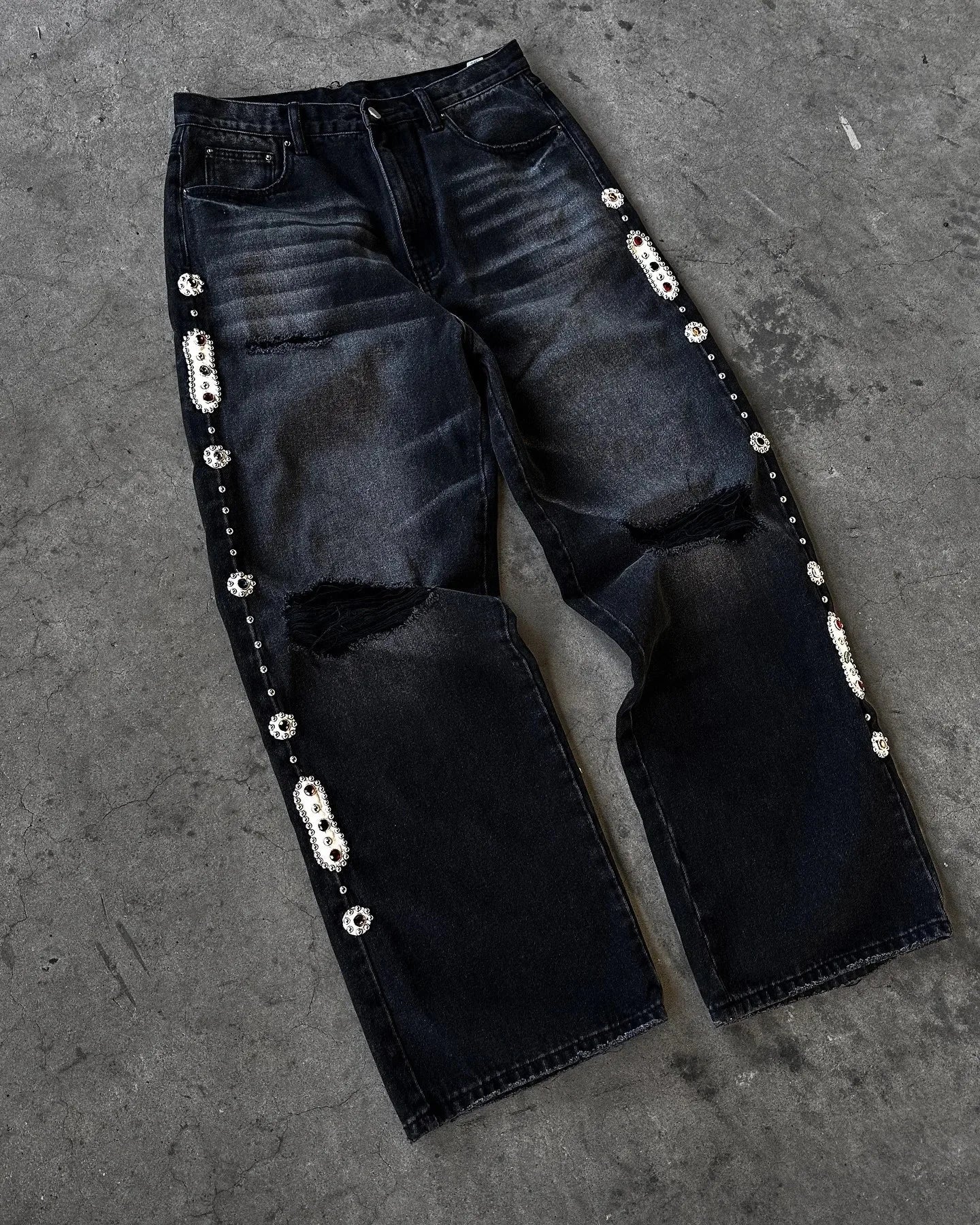 Jean Baggy Gothic Y2K Homme – Brodé Patchwork Bords Bruts - Smiles shop