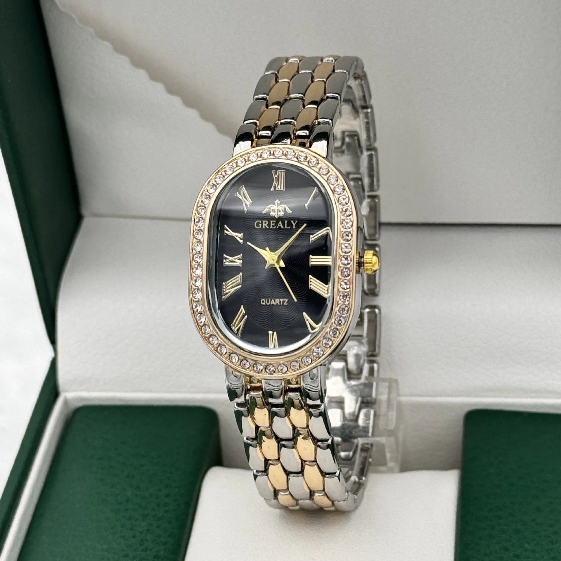 Montre Femme Luxe Ovale – Chiffres Romains & Diamants Quartz - Smiles shop